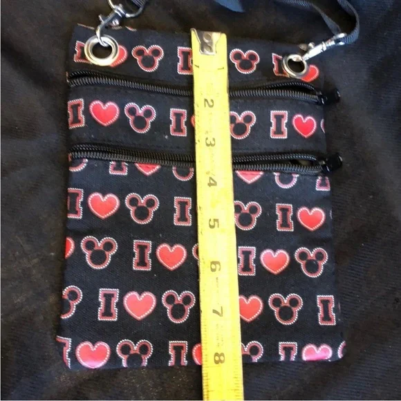 Disney  Mickey Mouse Crossbody Passport Shoulder Travel Bag Blk/Red NWOT - Picture 6 of 7